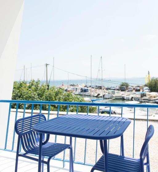 Номер Стандарт Двуспальная Кровать Вид на Море, Hôtel La Reine Jane