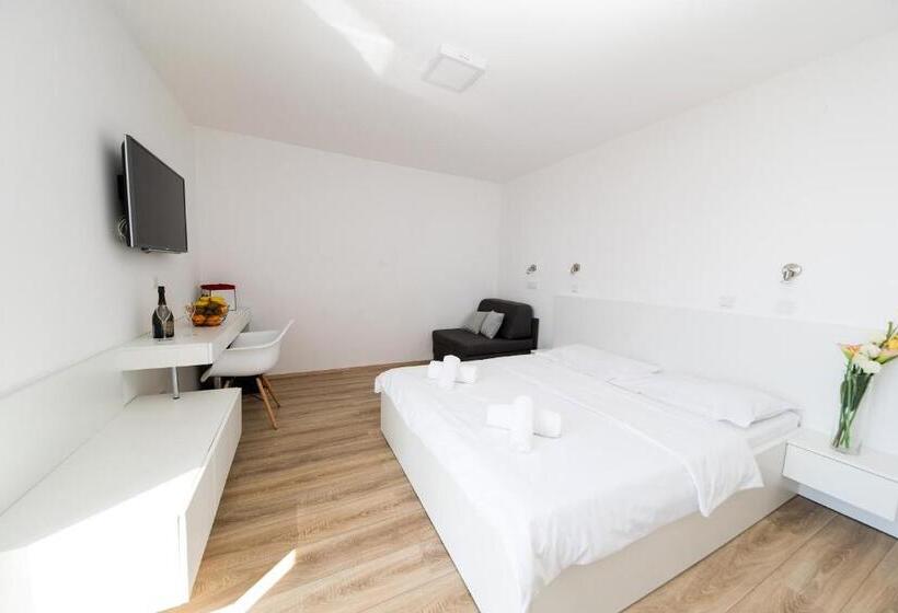 Номер Стандарт Боковой Вид на Море, Rocky Beach Rooms