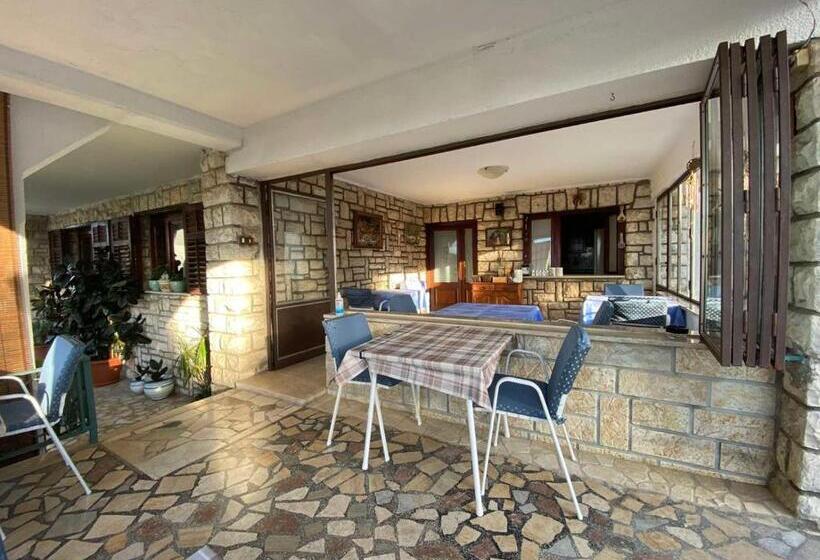 스탠다드 테라스 룸, Villa Matohanca