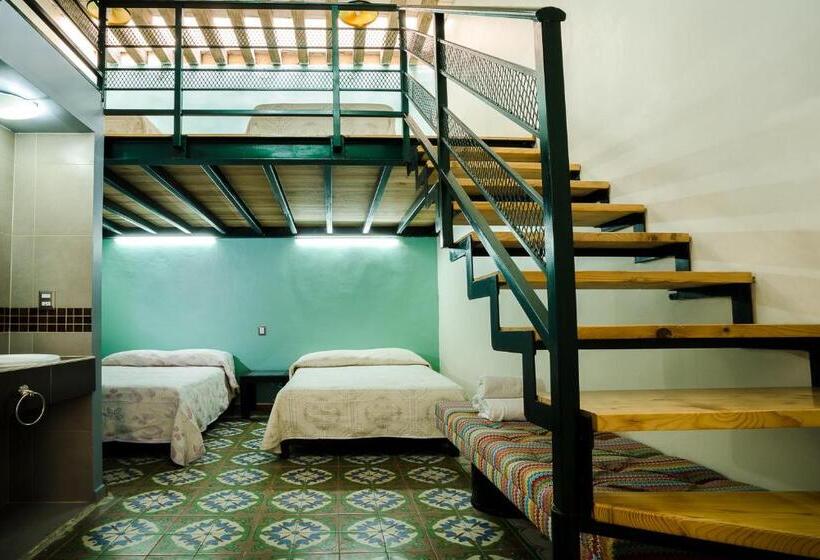 اتاق خانوادگی, Hostal Santo Domingo