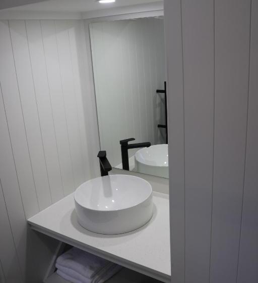Семейное Студио, Aura Accommodation