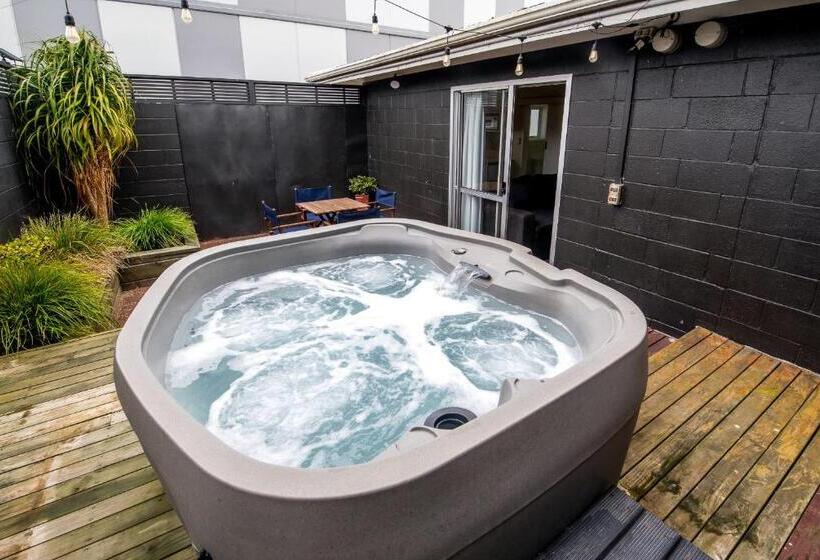 Студия Deluxe, Aura Accommodation