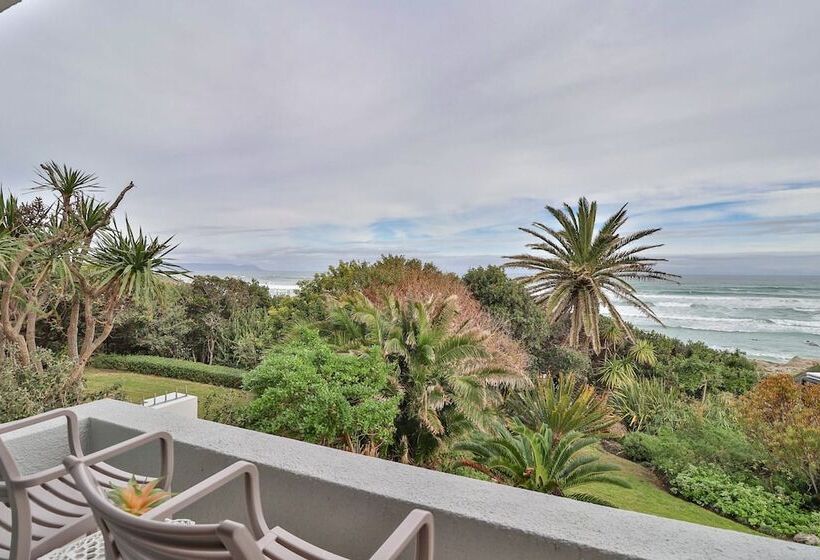 سوئیت پریمیوم, Hermanus Beachfront Lodge   Solar Power
