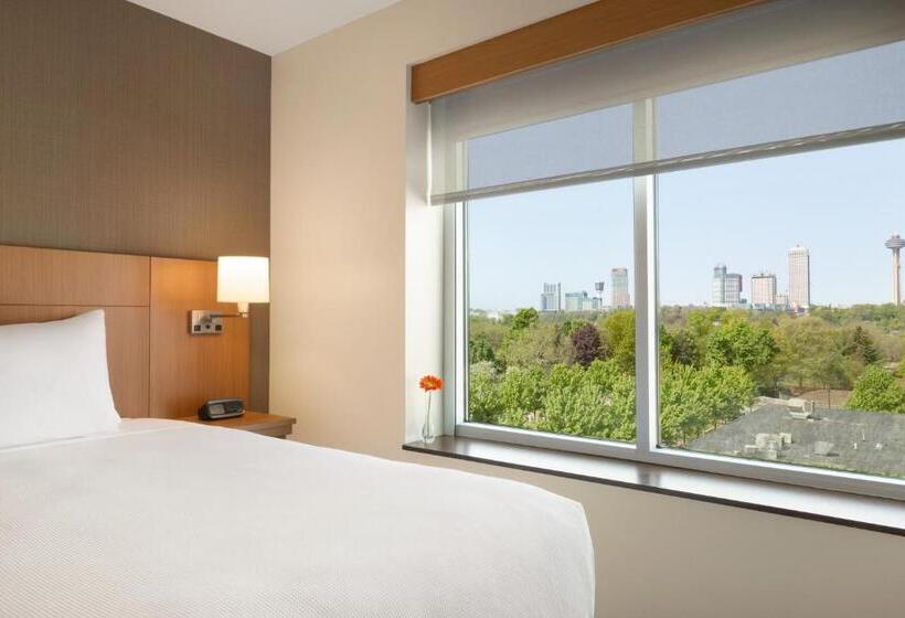 Люкс Кровать Кинг, Hyatt Place Niagara Falls