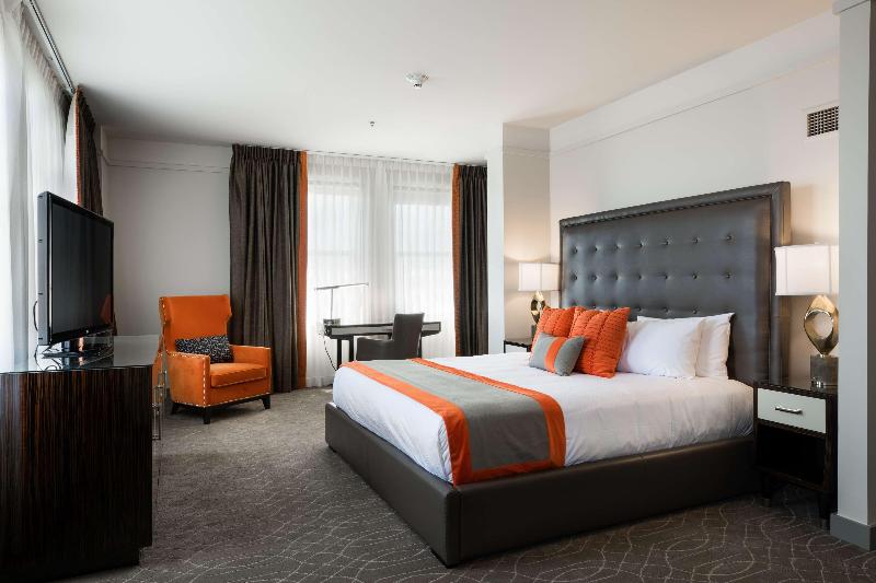클럽 룸 킹침대, Marriott Irvine Spectrum