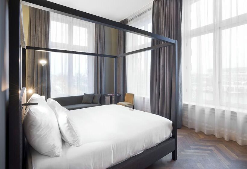 Полулюкс, Pestana Amsterdam Riverside