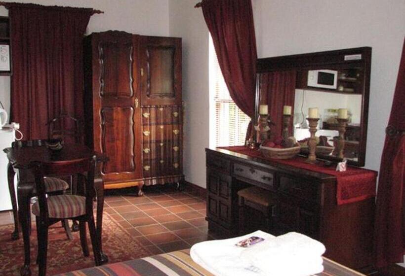 StandaardKamer, Magnolia Place Guest Houses