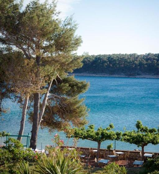 Suíte Vista Mar, Villa Barbat