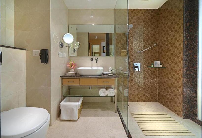 Номер Клуб, Fortune Inn Promenade, Vadodara   Member Itc S Hotel Group