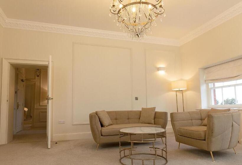 Suíte Deluxe, Winstanley House