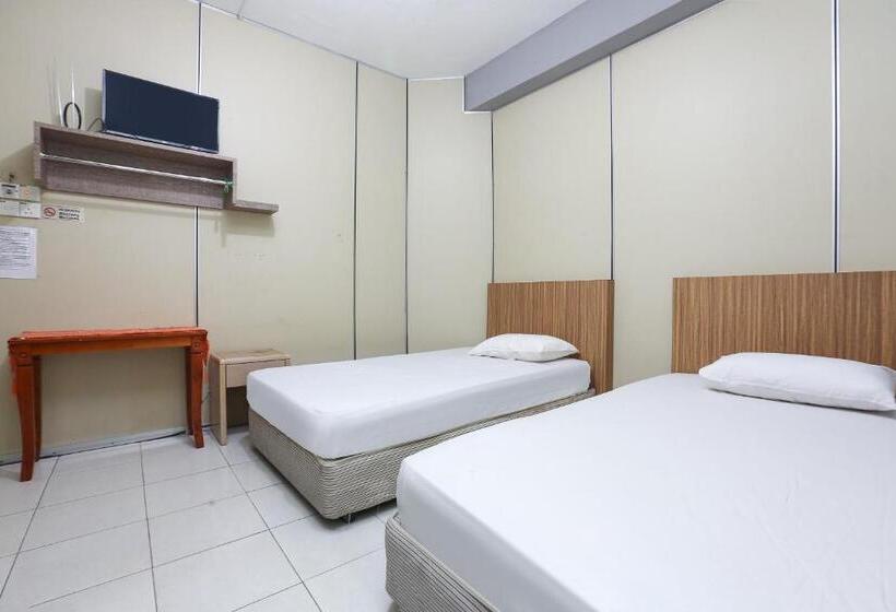 스탠다드 룸, Spot On 89796 D Noor Budget Inn