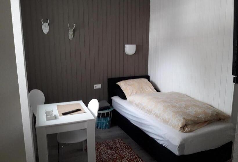 Номер Стандарт Индивидуальный, Landhotel Alte Mühle