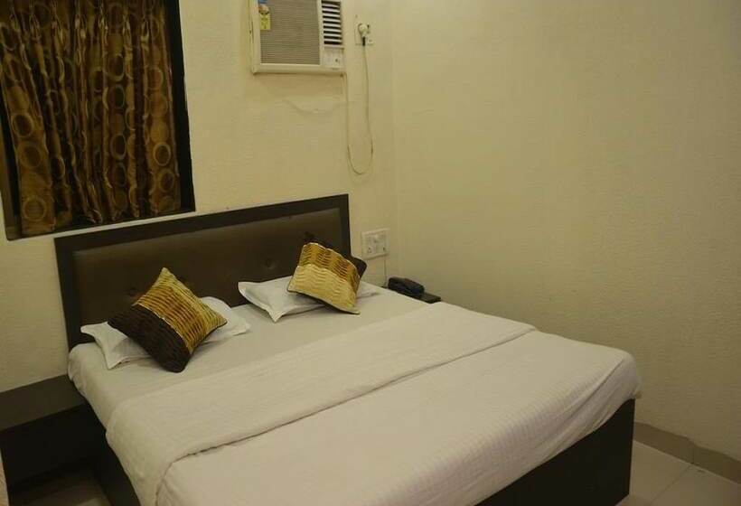 高级大房间, Room Maangta 136   Cst