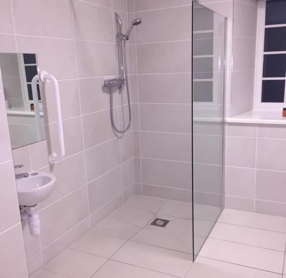 اتاق استاندارد یک تخته برای معلولان, The Sidings Inverurie