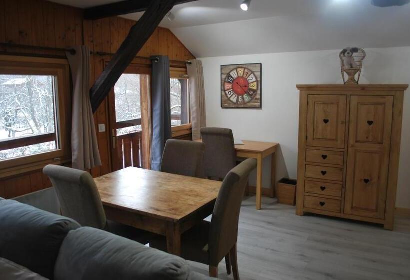 اتاق استاندارد چهار تخته, Chalet L'aiglon