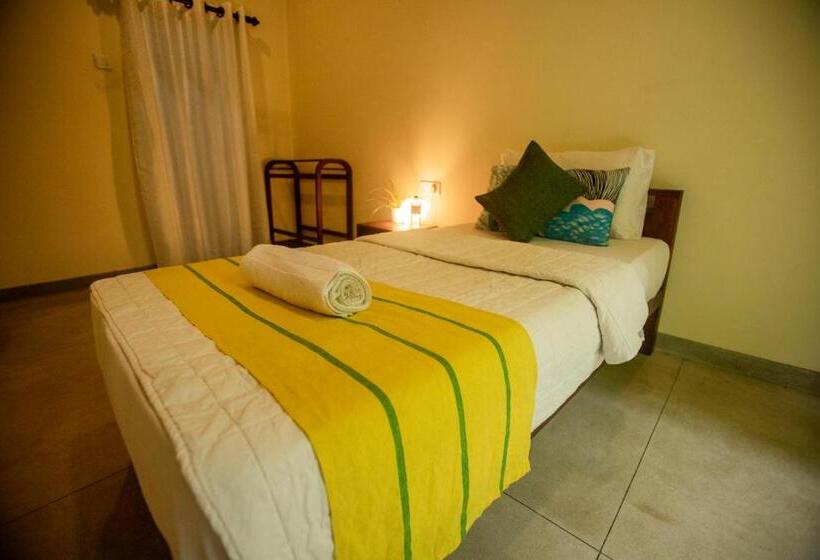 Номер Стандарт Индивидуальный, Evergreen Hotel Dambulla