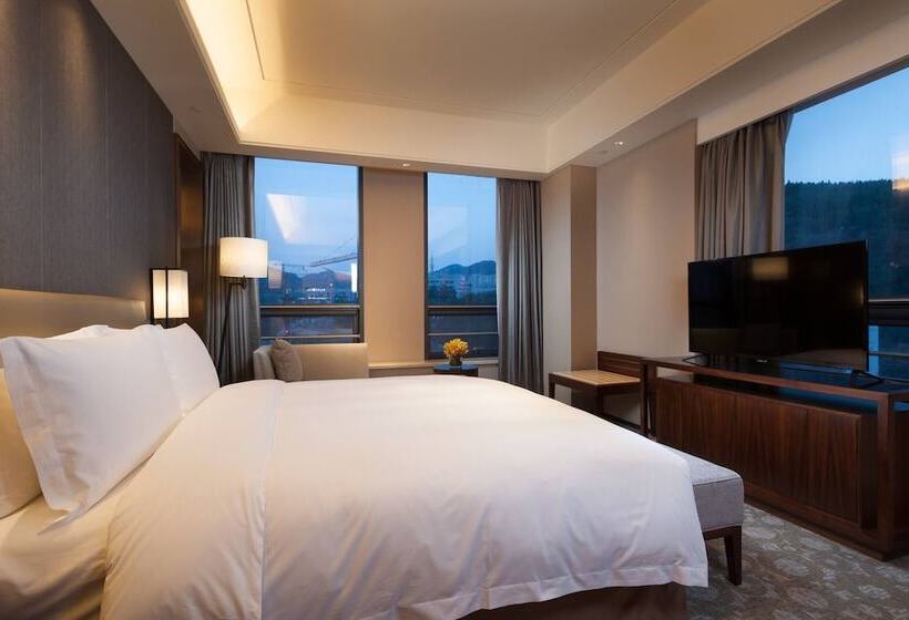 Номер Deluxe, Ramada Jinan