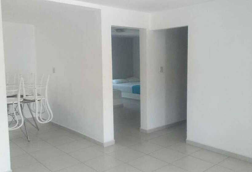 Quarto Familiar, Mona Inn