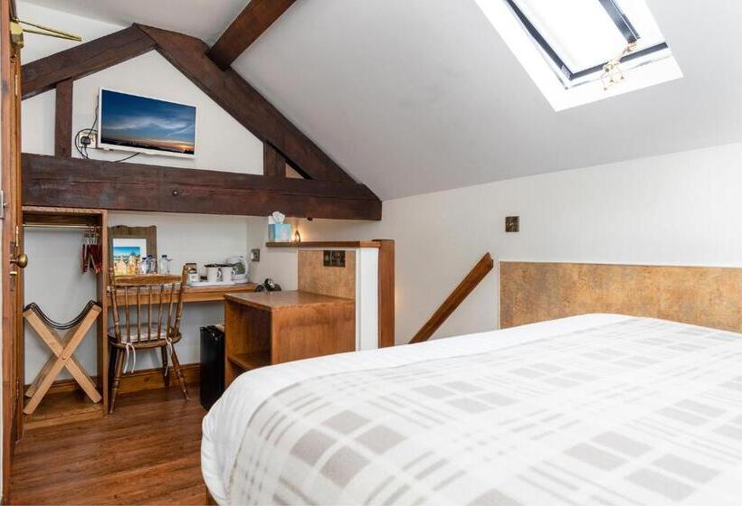 Quarto Estandar Cama King, Gwynfryn