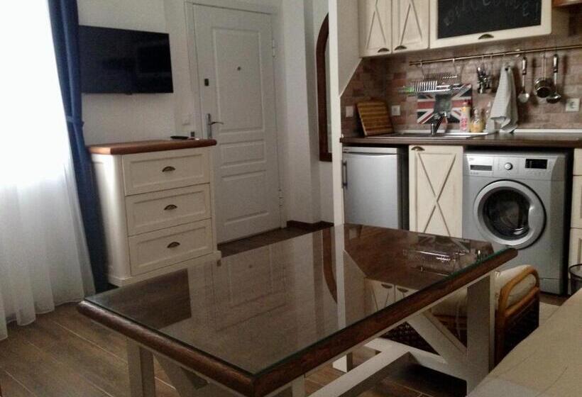 庭の見える１ベッドルームアパートメント, Guest Rooms Boutique Varna