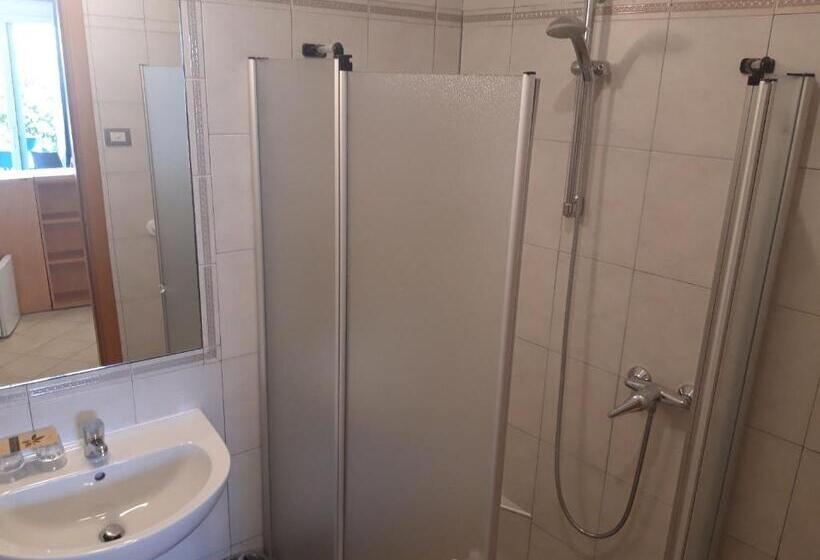 Номер Economy, Residence Rosemary