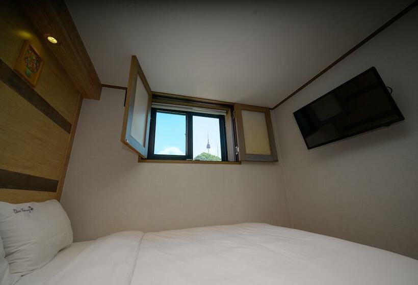Quarto Deluxe, Daeyoung Hotel Myeongdong