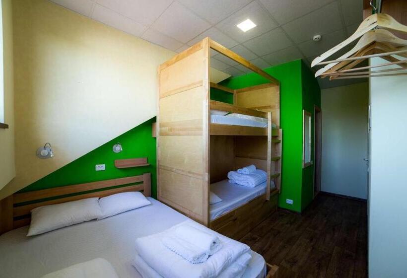 اتاق خانوادگی, Dream Hostel Poltava