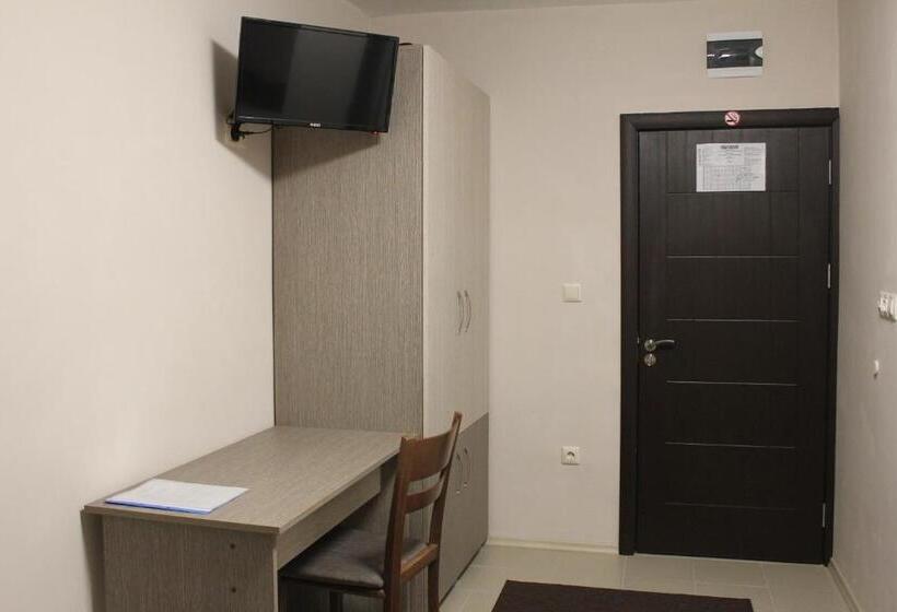 اتاق استاندارد, Hostel Penev