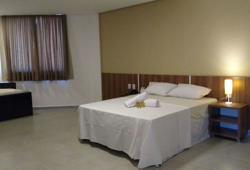 Suíte com Hidromassagem, Serra Sul