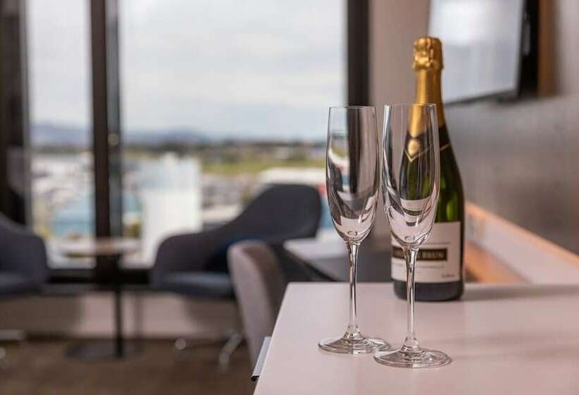 Номер Superior, Novotel Christchurch Airport