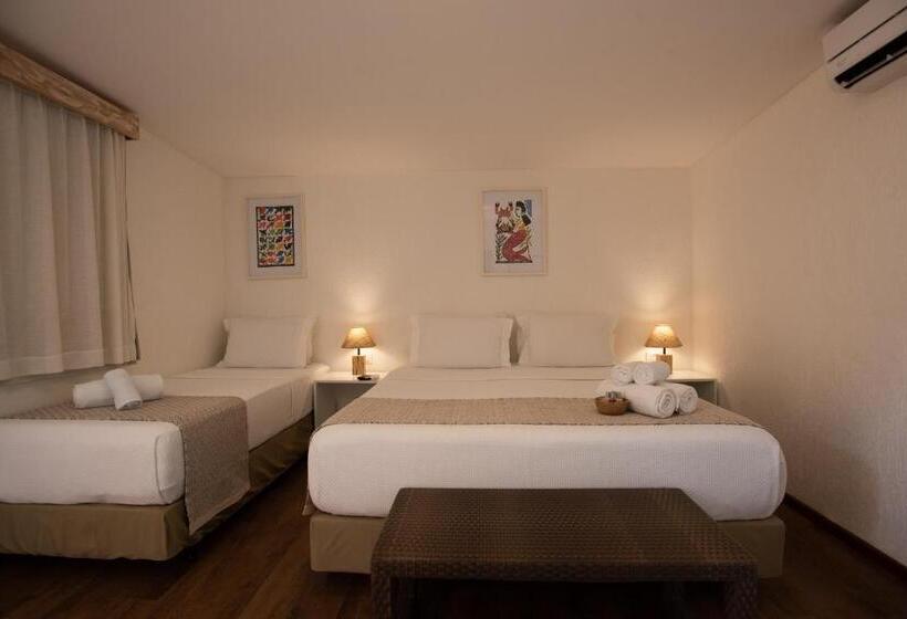 Quarto Triplo Estandar com Sacada, Pousada Da Germana