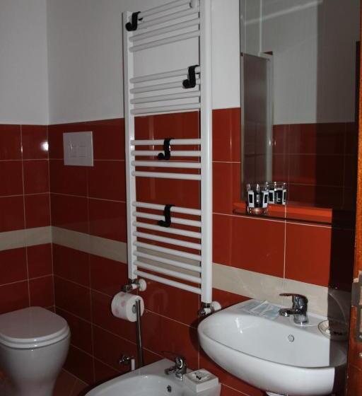 اتاق استاندارد با بالکن, B&b Dietro L'angolo