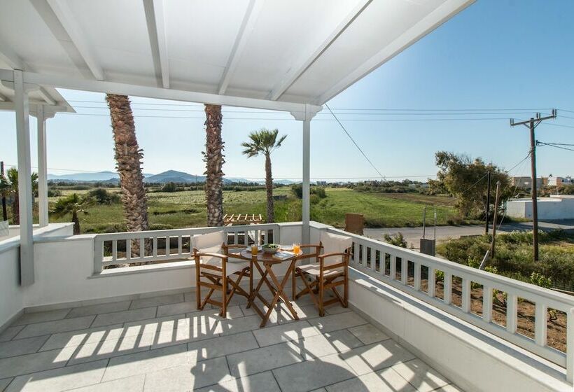 Quarto Deluxe, Ktima Bianco