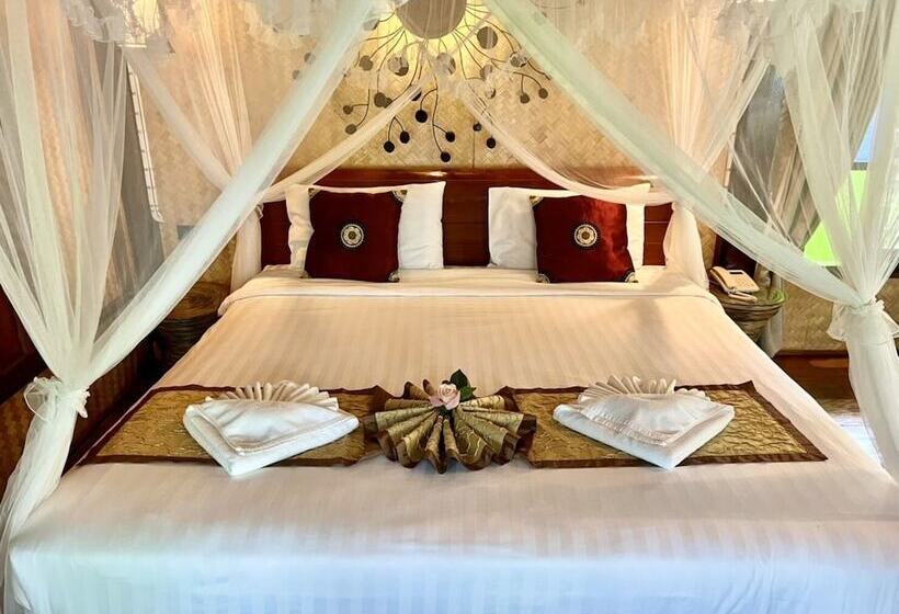 ویلای 1 خوابه, Bora Bora Villa Phuket