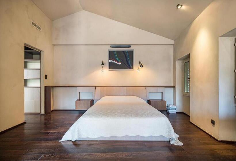 Люкс с гидромассажем, La Loge De Mer   Lodge Urbain