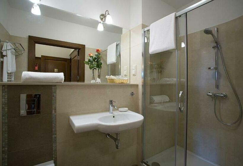 Студия Deluxe, Polanka Conference Center