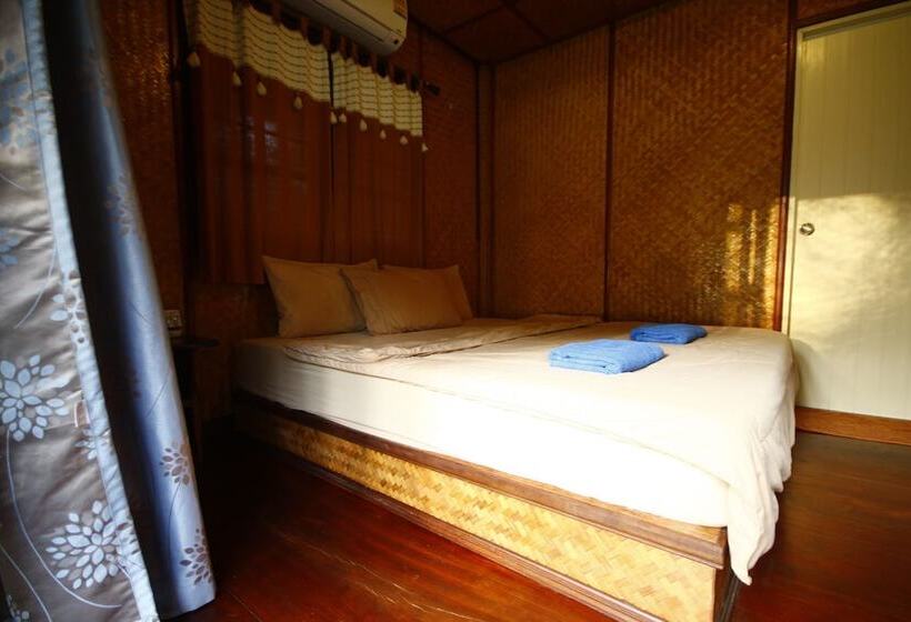 کابین, Koh Kood Neverland Beach Resort