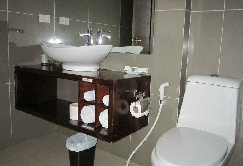 اتاق لوکس, Manarra Sea View Resort