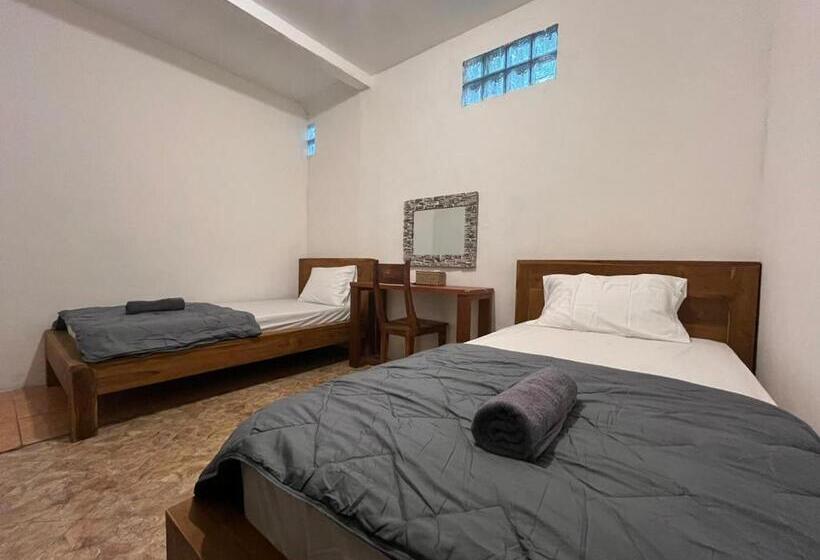 带共用浴室的标准房间, Oda Guest House Ubud