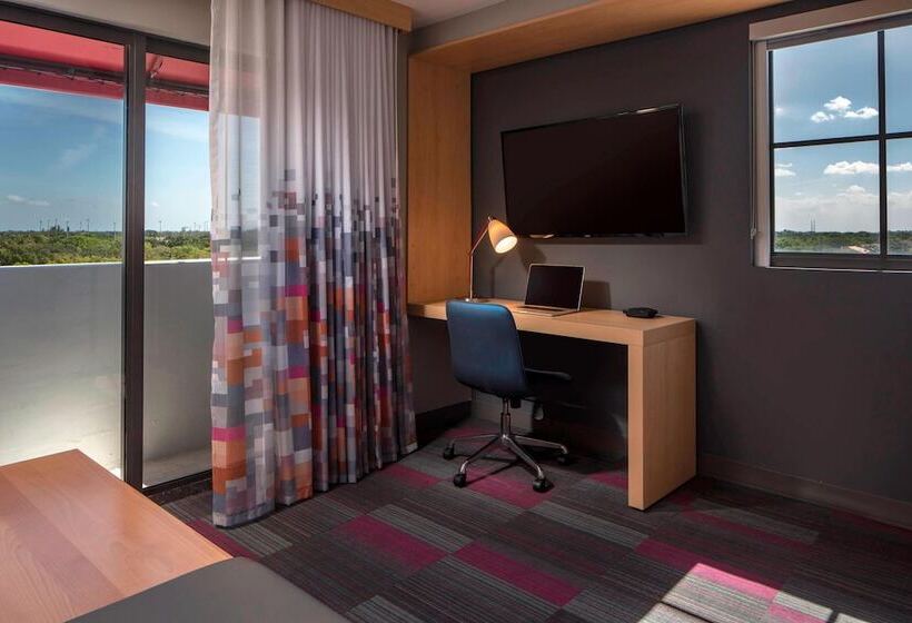 스위트, Aloft Coral Gables