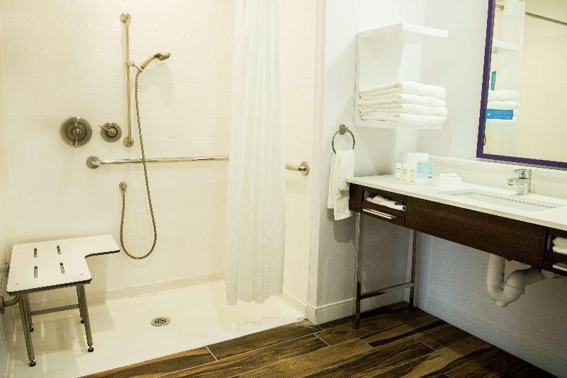 Стандартный Номер Кровать Кинг, Hampton Inn & Suites By Hilton Warrington Horsham