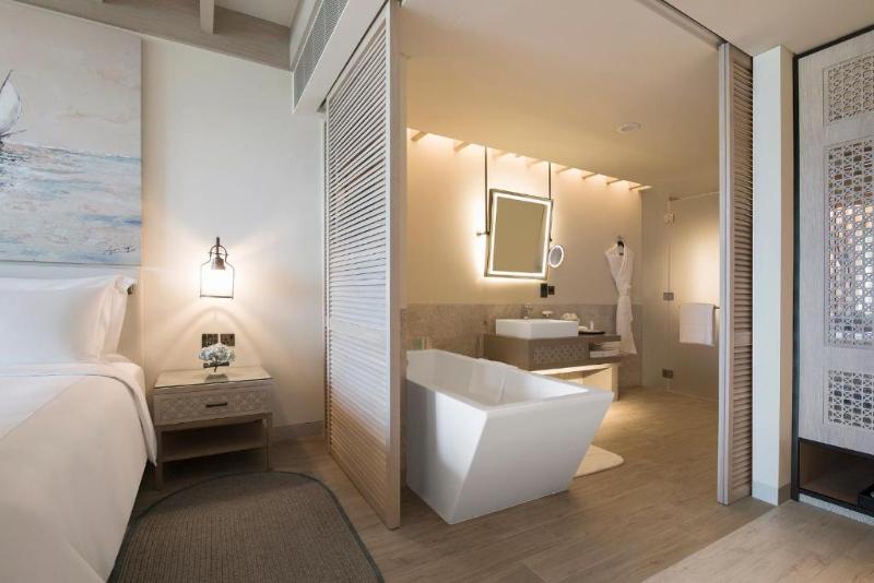Номер Стандарт Вид на Сад, Saadiyat Rotana Resort And Villas