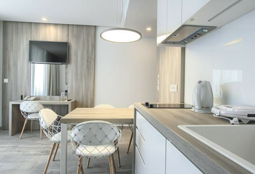 Люкс Вид на Море, Kalamota Beach House