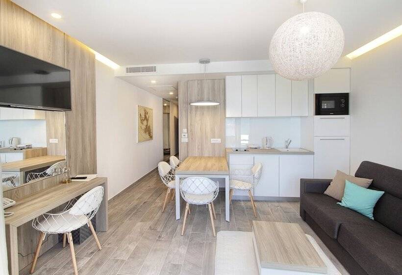 Люкс Премиум Вид на Море, Kalamota Beach House