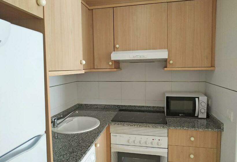 ３ベッドルームアパートメント, Apartamentos Los Almendros 3000