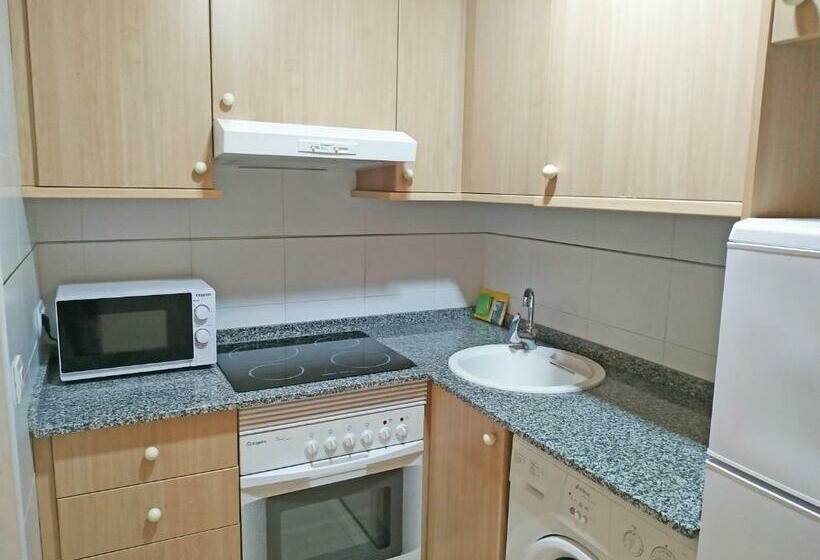 ３ベッドルームアパートメント, Apartamentos Los Almendros 3000