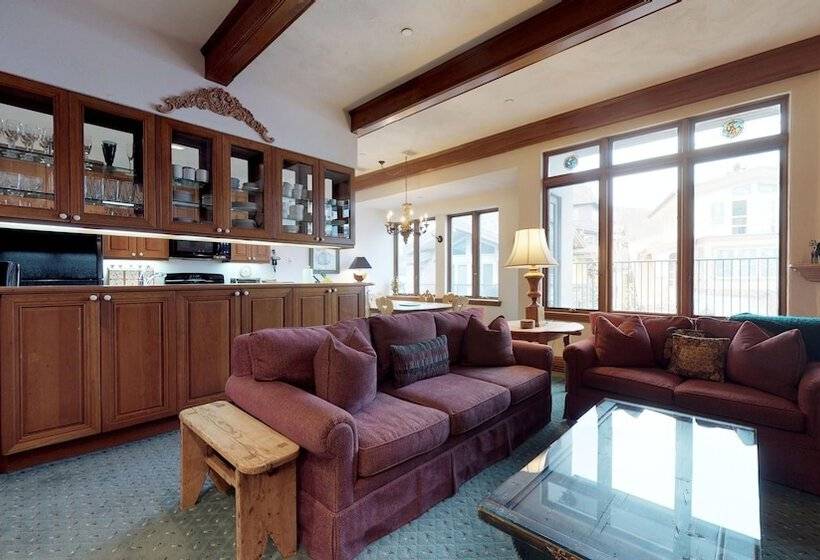 침실 2개 아파트, Christiania Condominiums  Coraltree Residence Collection