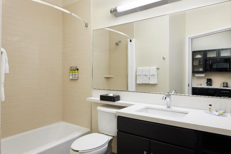 Номер Стандарт, Candlewood Suites Valdosta Mall, An Ihg