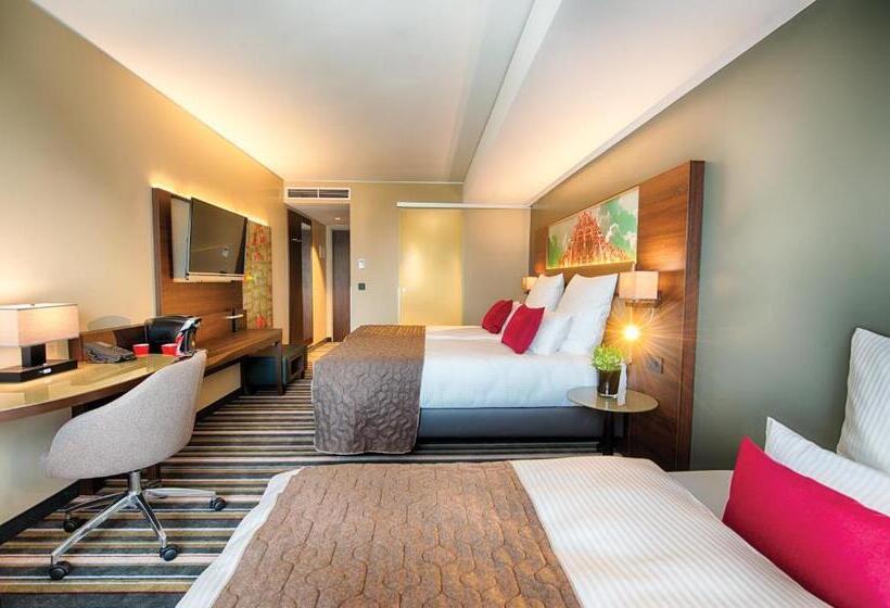 Трехместный Номер Deluxe, Leonardo Royal Hotel Ulm