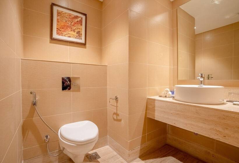 סוויטה, Radisson Blu Pune Hinjawadi